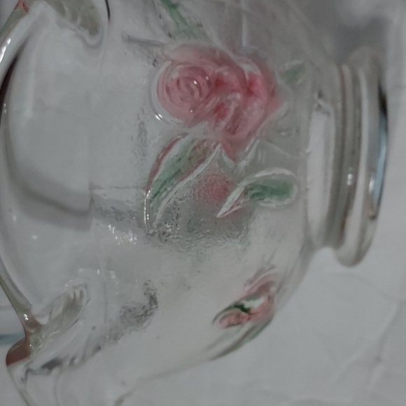 L.E.Smith Glass Basket with Pink Roses and Green leaves. Stamped S.9 inches Hx6W - Picture 6 of 12